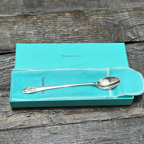 Tiffany & Co. Sterling Silver RARE Baby Feeding Spoon BOX Duck holding balloon - Picture 3 of 14